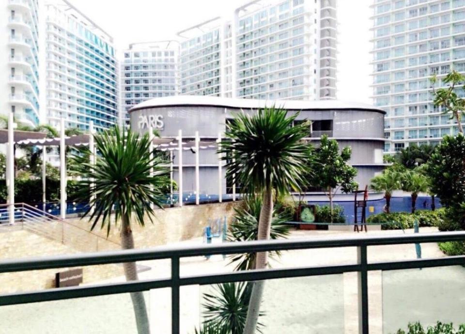 Azure South - Wave Pool - Heart Of The City Paranaque City Exterior foto